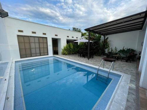 Hermosa Casa Rayo En Mariquita