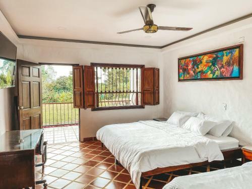 Hotel Casona Montanesa Quind�o Eje Cafetero