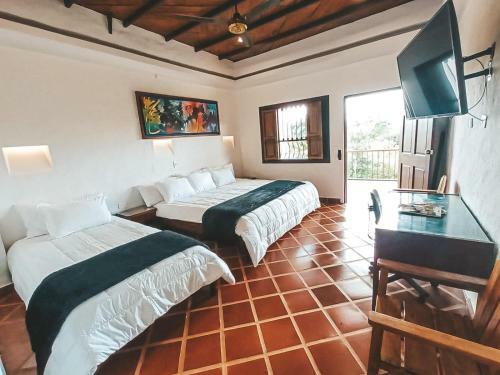 Hotel Casona Montanesa Quind�o Eje Cafetero