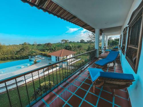 Hotel Casona Montanesa Quind�o Eje Cafetero