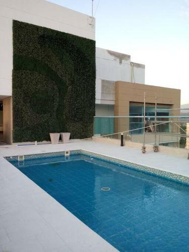 Apartamento Playa Salguero, Hermoso