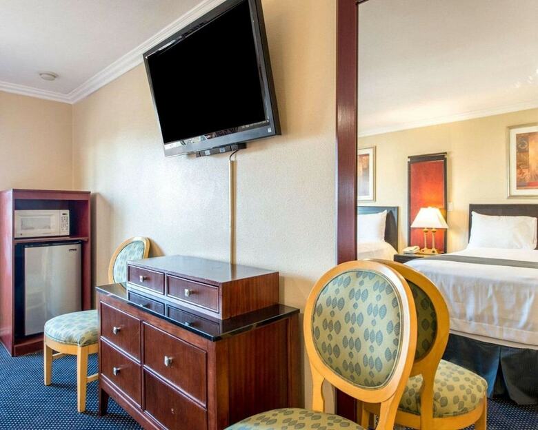 Hotel Rodeway Inn Signal Hill