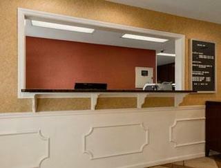Motel Baymont Inn & Suites - Cleveland