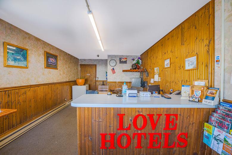 Motel Oyo Hotel Tomahawk - Lake Mohawksin