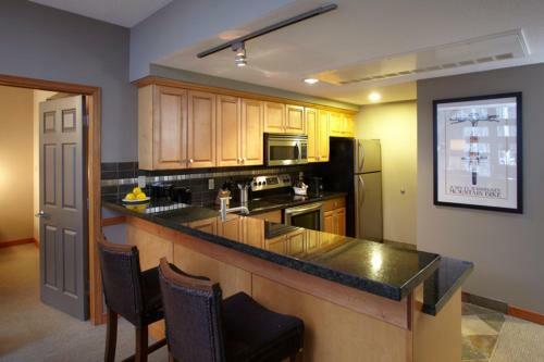 Hotel Platinum Suites Resorts