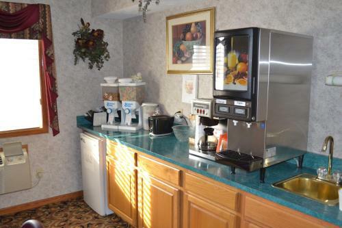 Relax Inn Motel And Suites Omaha