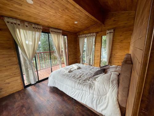 Casa En El �rbol Guatavita