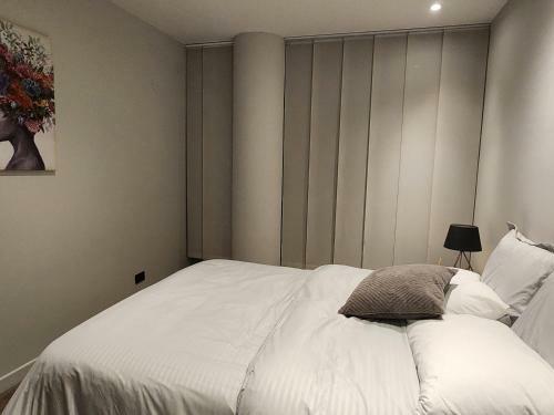 Apartament In The Center Of The Action. Poblado