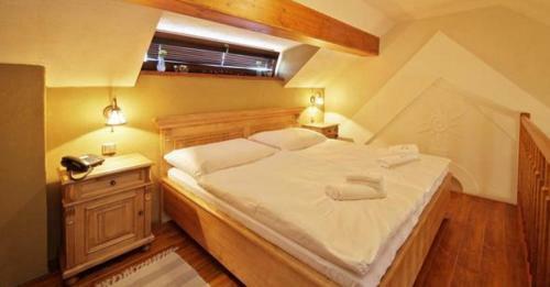 Hotel Horn� Dv?r