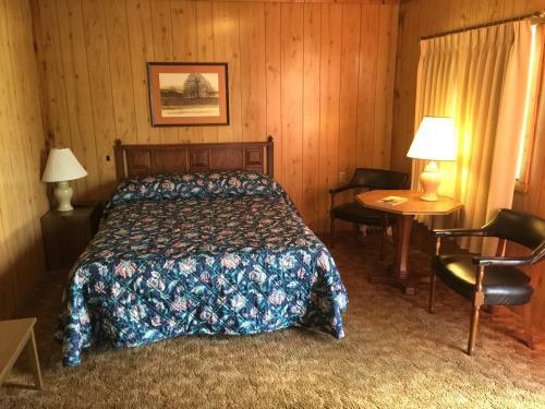 Seacrest Motel
