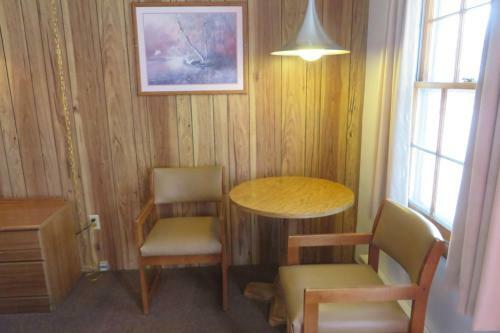 Seacrest Motel