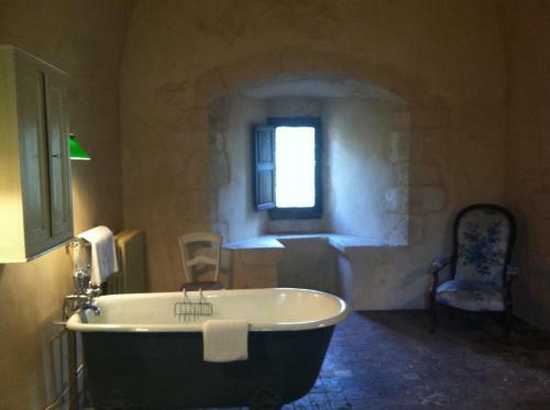 Hostal Ch�teau De Saint Loup