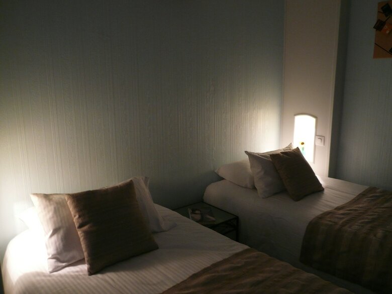 Hotel Du Crois�
