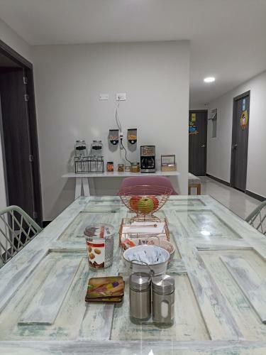 Hostal Casa Tangara Caf� Y Hospedaje