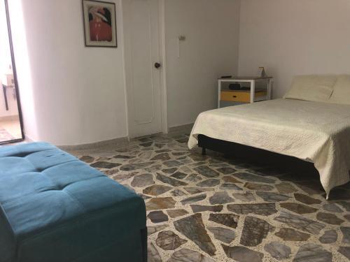 Apartamento C�modo , C�ntrico Y Bien Ubicado 302