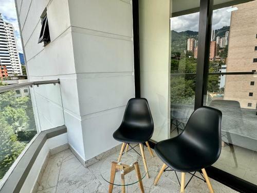 Apartamento 1101 El Poblado! Two Balconies & A Beautiful View