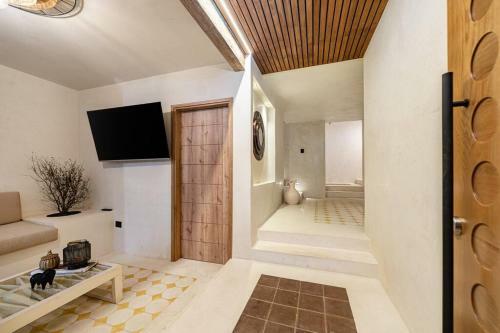 Villa Provenza 6 Bedroom House By Housy Host