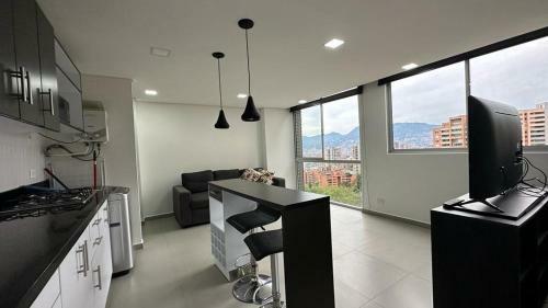 Apartamento Panoramico En Poblado, Medellin