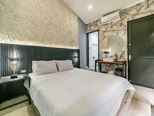 Luxury Apartment With Jacuzzi In Parque Lleras