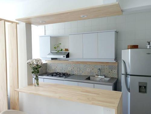 Apartamento Laureles, Porter�a 24 Horas, Cerca A Unicentro