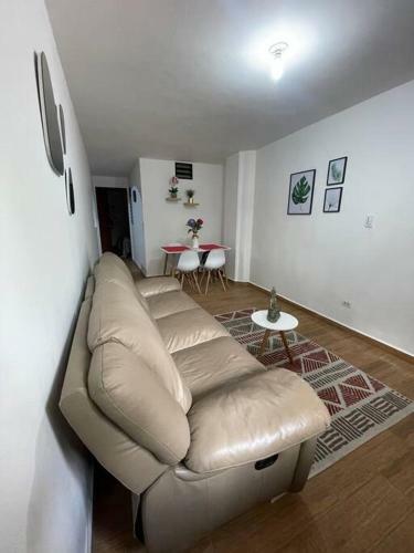 Apartamento Apto Completo Moderno 1er Piso