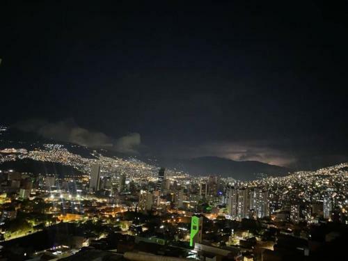 Apartamento Lindo Apto 5 Minutos Del Centro