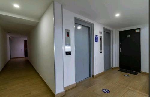 Apartamento El Poblado Ed La Frontera