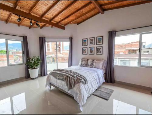 Apartamento Hermoso Loft Cerca Al Poblado 100% Privado
