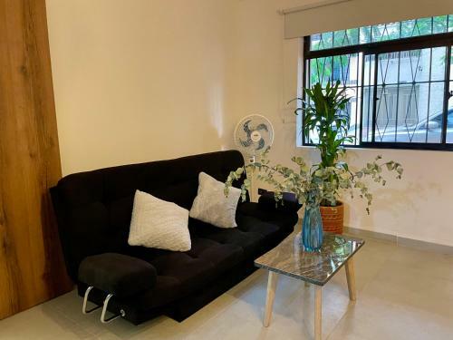 Apartamento Cerca A Laureles / 300m Wi-fi