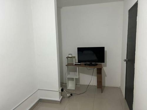 Casa De Lujo Muy Ampl�a Con Ubicaci�n Privilegiada