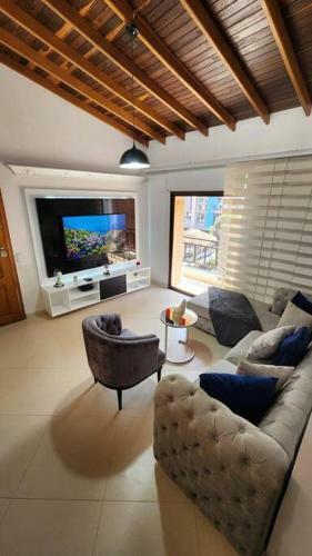 Apartment In Laureles With Jacuzzi And Own Gym