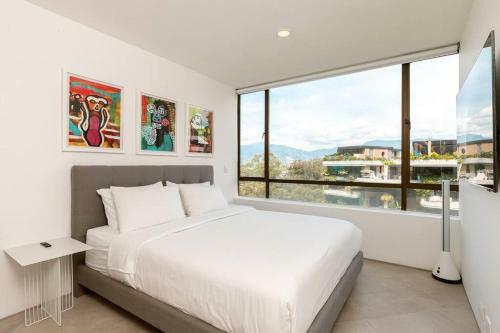 Villa Provenza Luxury Penthouse ? Pvt. Rooftop ? Jacuzzi
