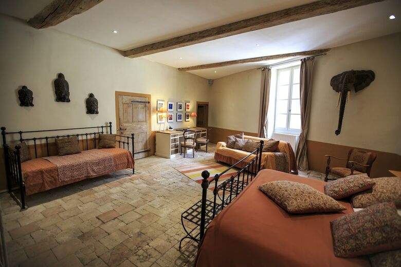 Hotel Domaine Des Escaunes