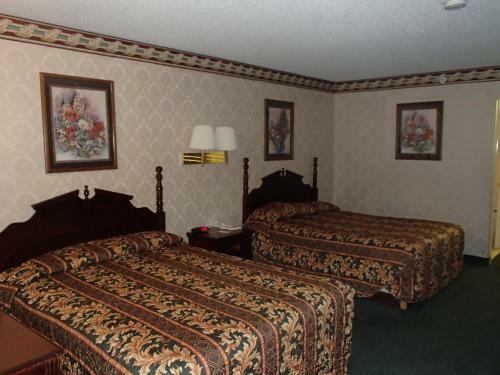 Motel Super 8 By Wyndham Dallas South