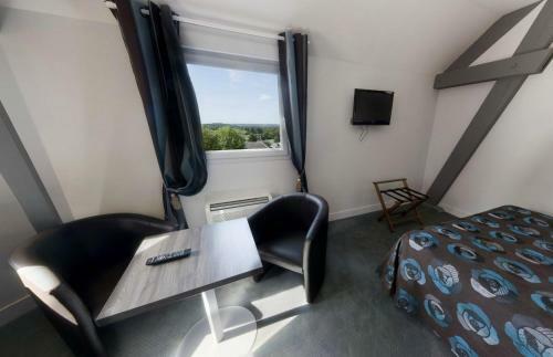 Hotel Logis H�tel De La Tour