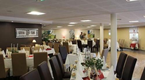 Hotel Logis H�tel De La Tour