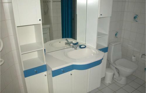 Holiday Home Loftsg�rdsskoven Aakirkeby XI