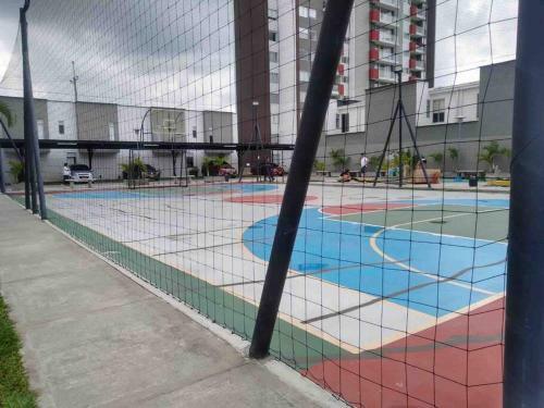 Apartamento Nuevo, Central, Hermosa Vista.