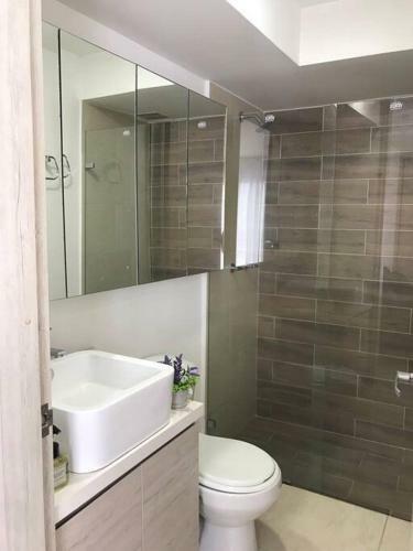 Apartamento Nuevo, Central, Hermosa Vista.