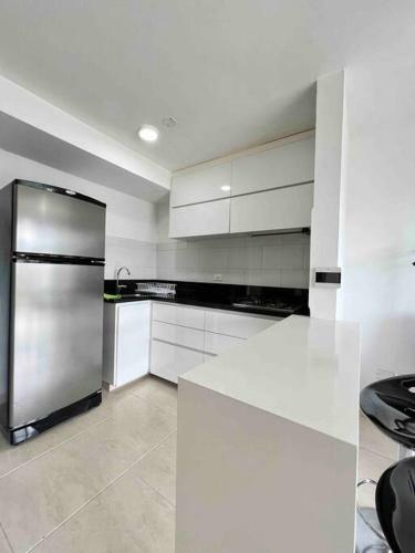Apartamento Nuevo, Central, Hermosa Vista.