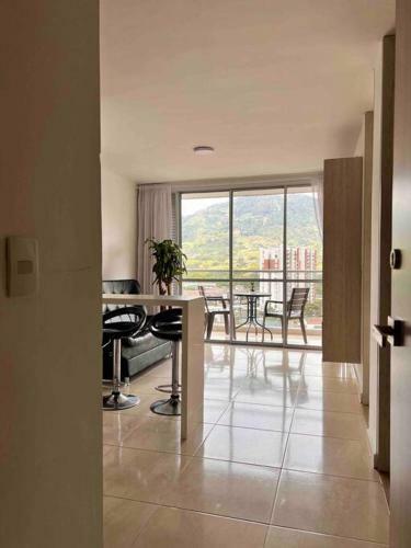 Apartamento Nuevo, Central, Hermosa Vista.
