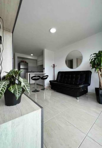 Apartamento Nuevo, Central, Hermosa Vista.