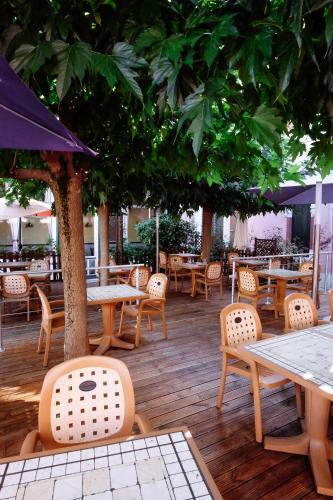 Hotel H�tel Pedussaut