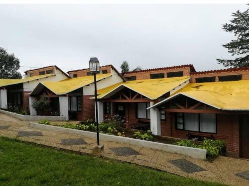 Hotel Y Caba�as Rio Mayo
