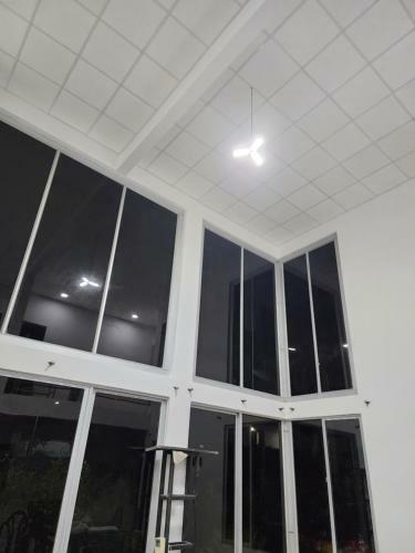 Villa Mansi�n Con Piscina Privada