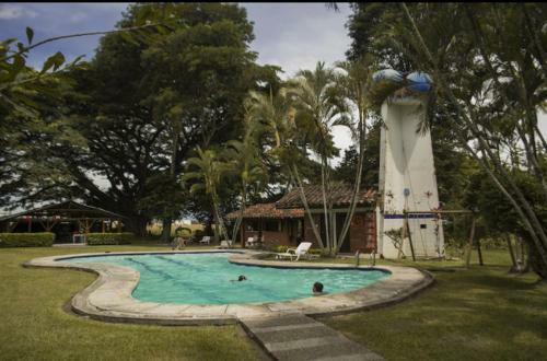 Casa Campestre Con Piscina
