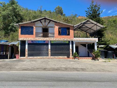 Casa Monta�ita Del Rio