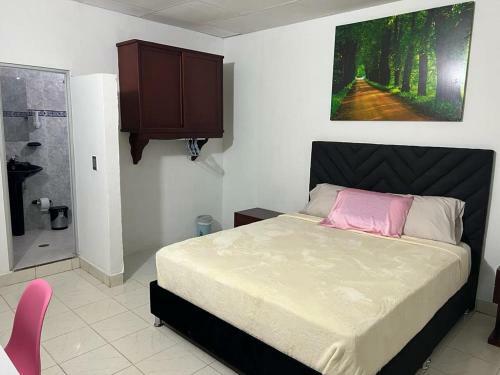 Hostal Cool House 24horas