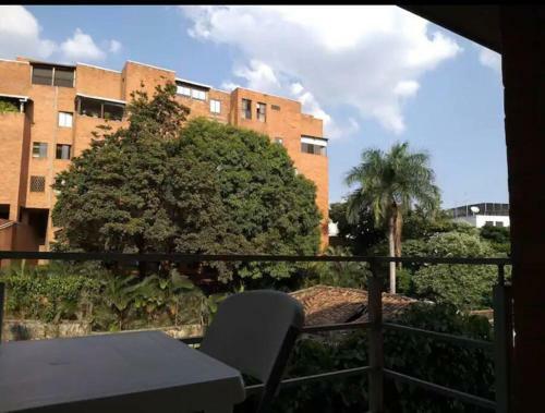 Apartamento Cali-granada Piscina