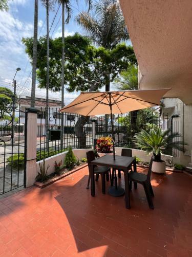 Hostal Casa Hotel Flor Del Valle